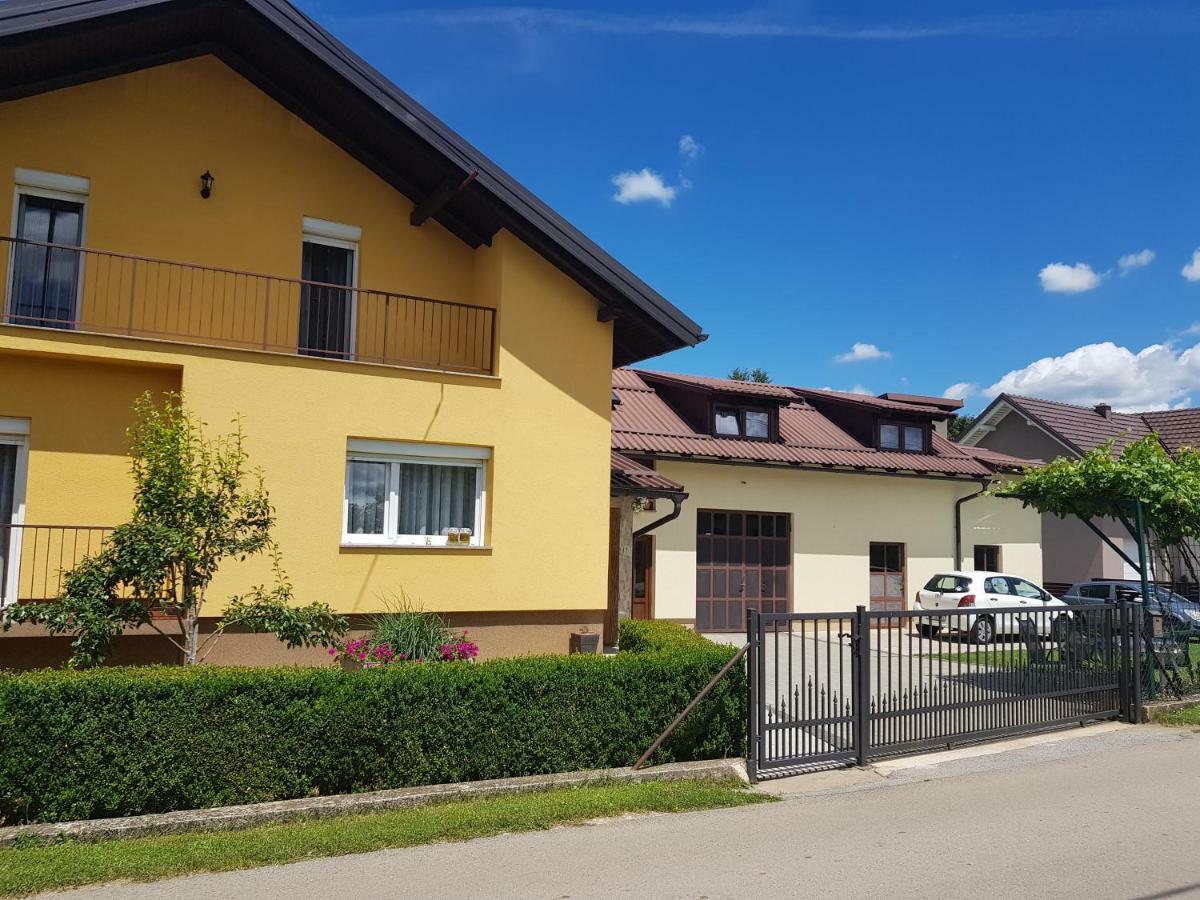 Apartman Diva Otočac Exterior foto